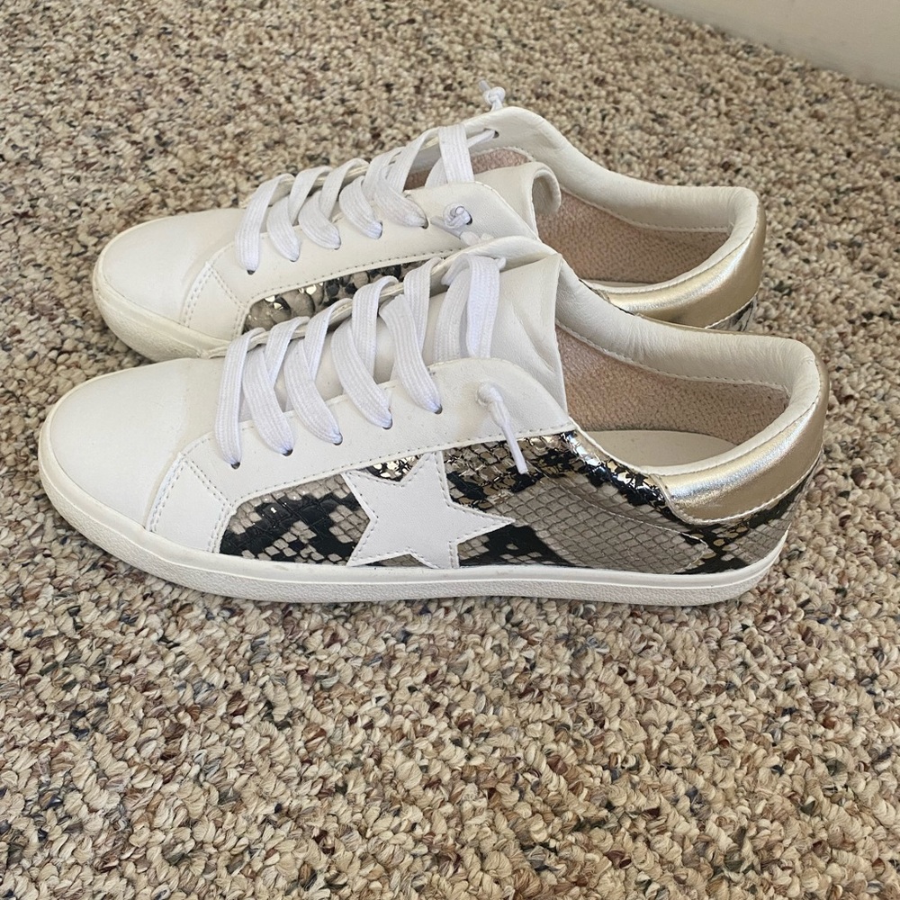 Madden girl snakeskin sneakers